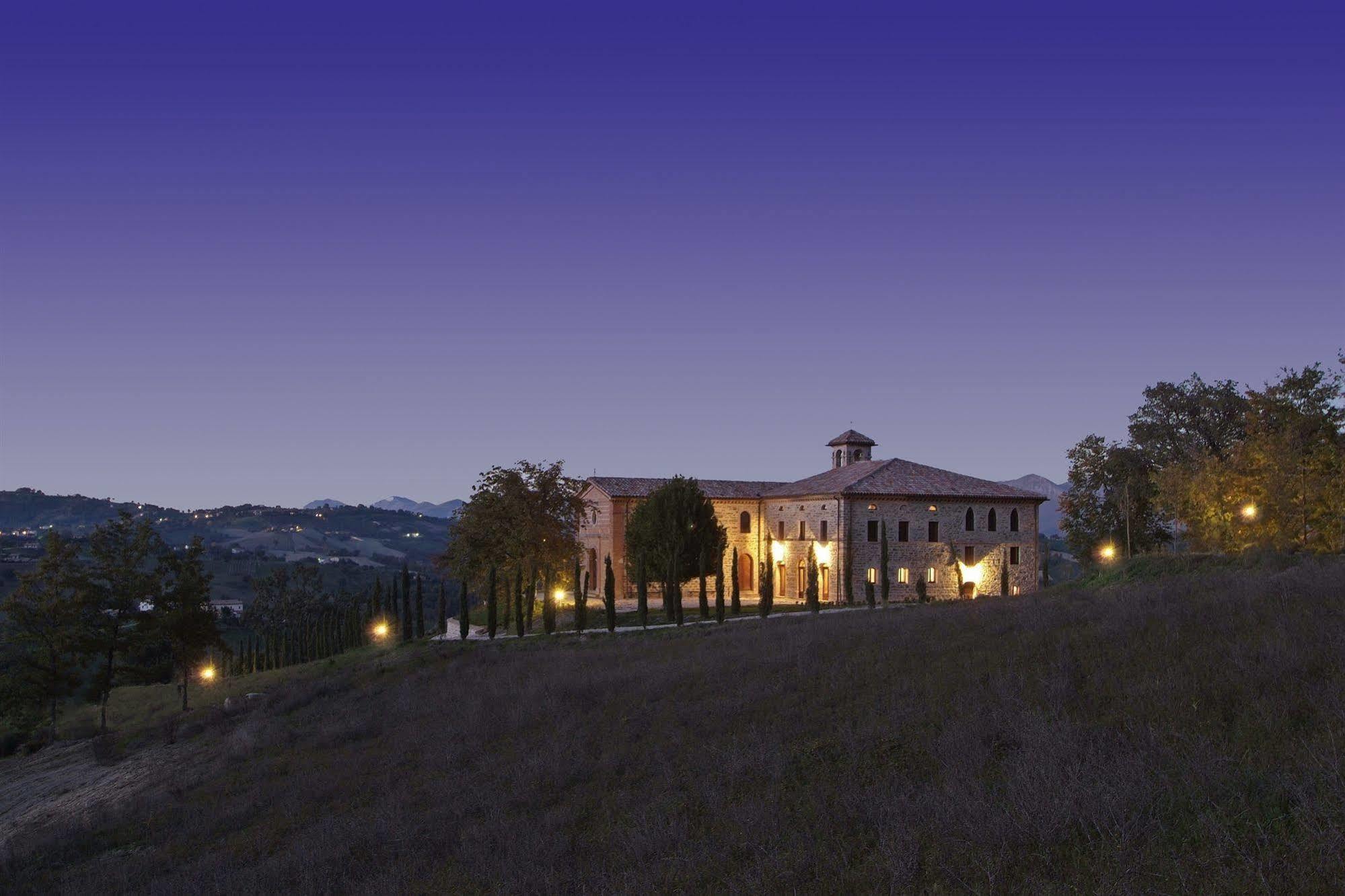 Agriturismo Monastero Di San Biagio Nocera Umbra Luaran gambar