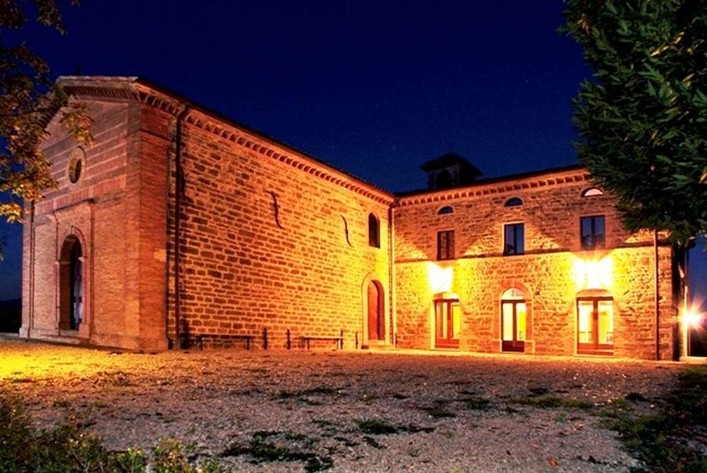 Agriturismo Monastero Di San Biagio Nocera Umbra Luaran gambar